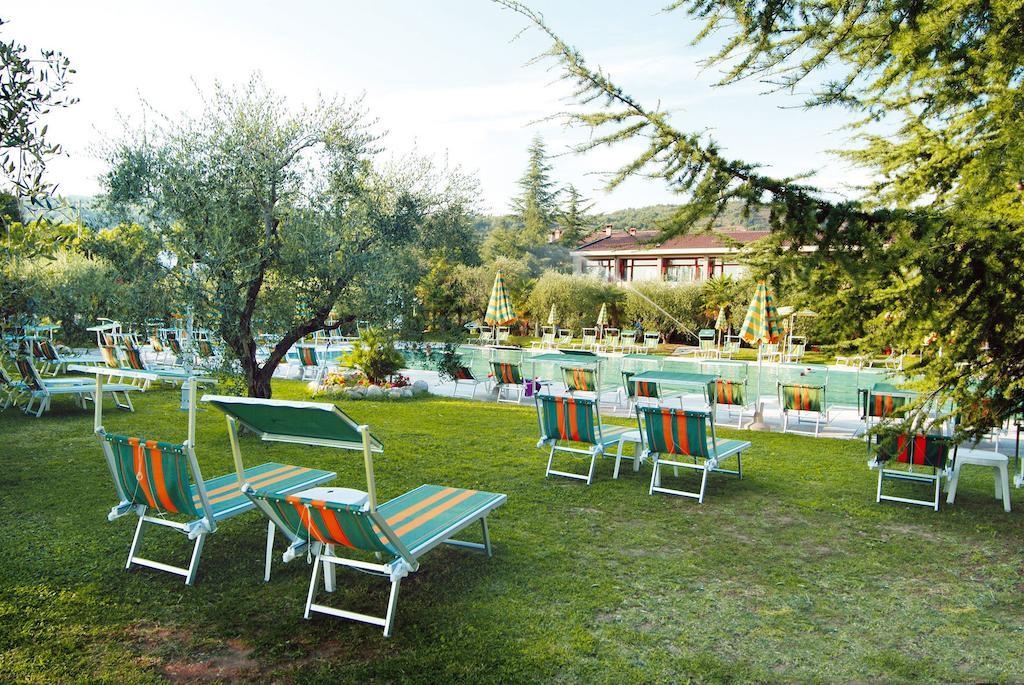 Park Hotel Oasi Garda  Exterior foto